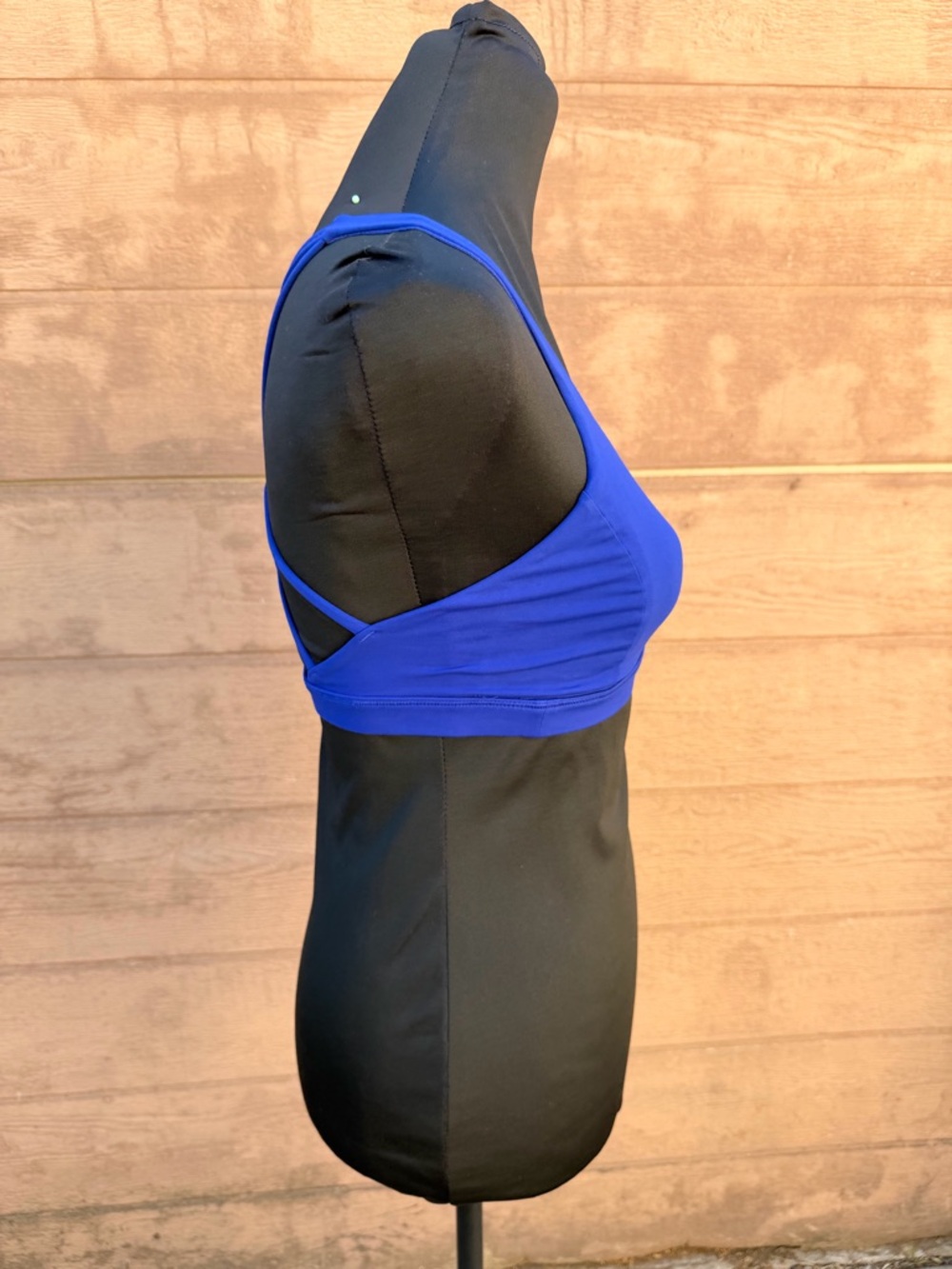 lululemon athletica Strappy Back Sports Bra - Bright Blue - Picture 5 of 10